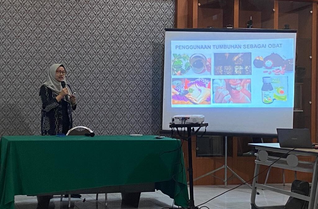 Kuliah Tamu oleh Elisa Nurma Riana, M.Si : Mengupas Potensi Julang Jaling, Tanaman Liar Sumatera yang Masih Jarang Dieksplor